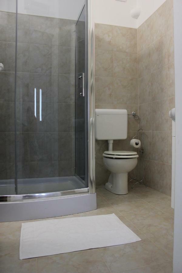 Apartments Olea Pinezići Dış mekan fotoğraf
